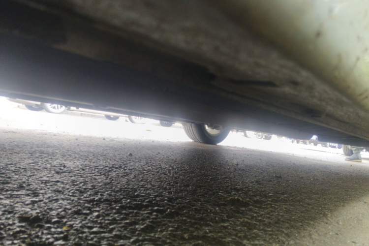 Used Hyundai Sonata 2011 2.0L Automatic Luxury Edition Chassis Front Left