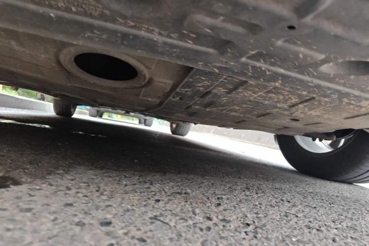 Used Hyundai Sonata 2011 2.0L Automatic Leading Edition Chassis Front