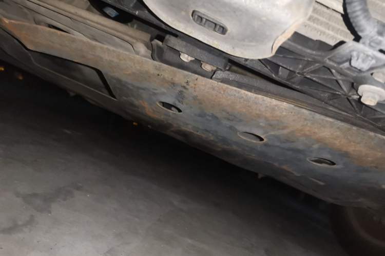 Used Hyundai Sonata 2011 2.0L Automatic Luxury Edition Chassis Front
