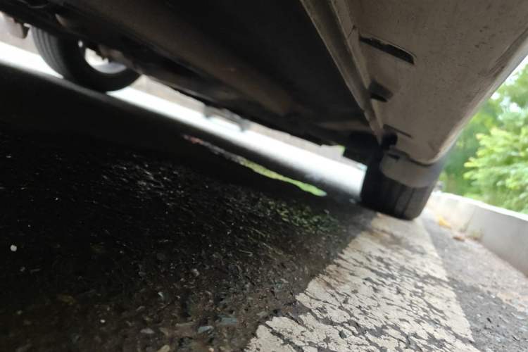 Used Hyundai Sonata 2011 2.0L Automatic Leading Edition Chassis Front Right