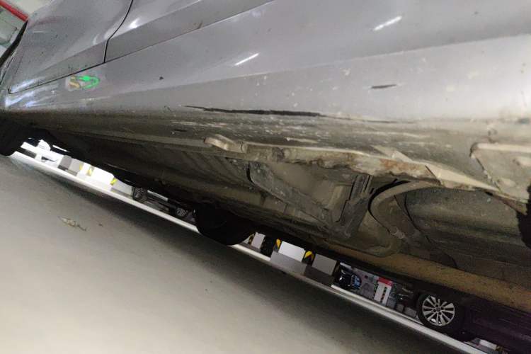 Used Hyundai Sonata 2011 2.0L Automatic Supreme Edition Chassis Rear Left