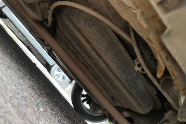 Used Hyundai Sonata 2011 2.0L Automatic Luxury Edition Chassis Rear Left