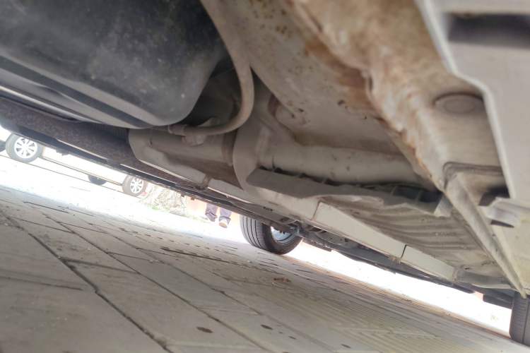 Used Hyundai Sonata 2011 2.4L Automatic Top-Tier Version Chassis Rear Right