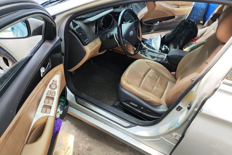 Used Hyundai Sonata 2011 2.0L Automatic Prestige Edition Driver Seat