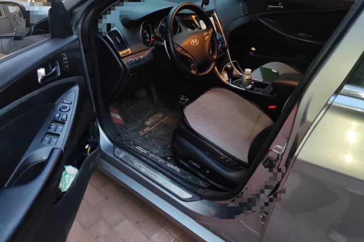 Used Hyundai Sonata 2011 2.4L Automatic Top-Tier Version Driver Seat