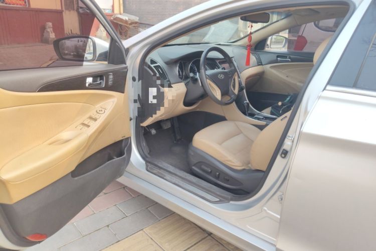 Used Hyundai Sonata 2011 2.4L Automatic Top-Tier Version Driver Seat
