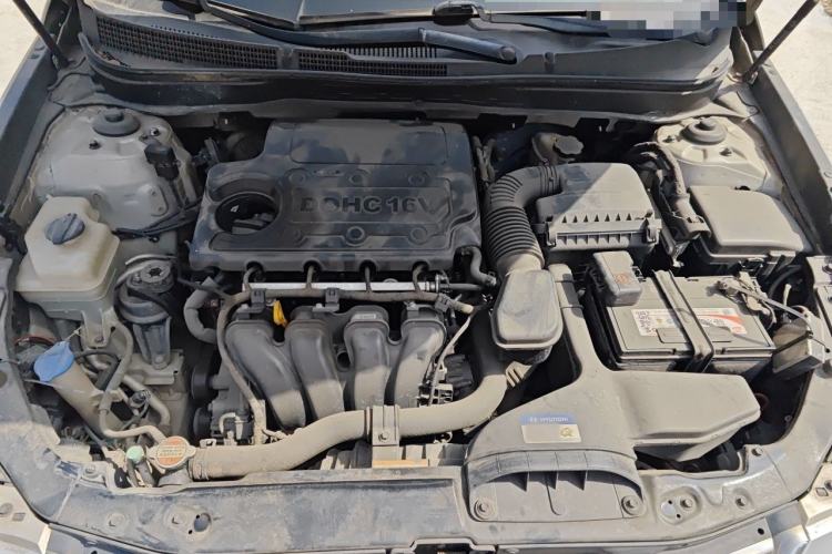 Used Hyundai Sonata 2011 2.0L Automatic Supreme Edition Engine Bay