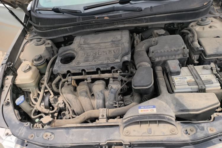 Used Hyundai Sonata 2011 2.0L Automatic Fashion Edition Engine Bay