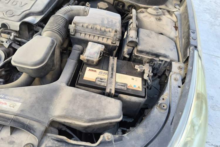 Used Hyundai Sonata 2011 2.0L Automatic Prestige Edition Engine Bay Left