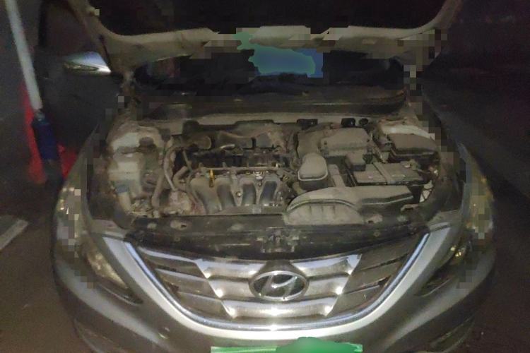 Used Hyundai Sonata 2011 2.0L Automatic Luxury Edition Engine Bay