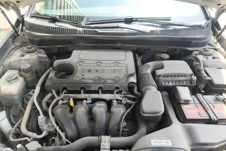 Used Hyundai Sonata 2011 2.0L Automatic Leading Edition Engine Bay