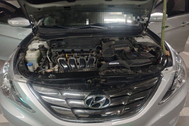Used Hyundai Sonata 2011 2.0L Automatic Fashion Edition Engine Bay