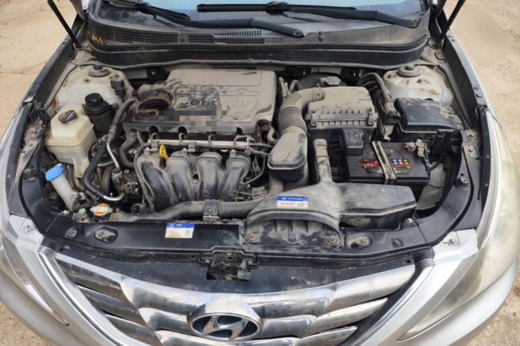 Used Hyundai Sonata 2011 2.0L Automatic Luxury Edition Engine Bay
