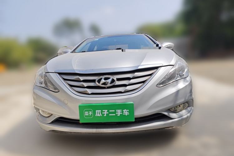 Used Hyundai Sonata 2011 2.0L Automatic Supreme Edition Front