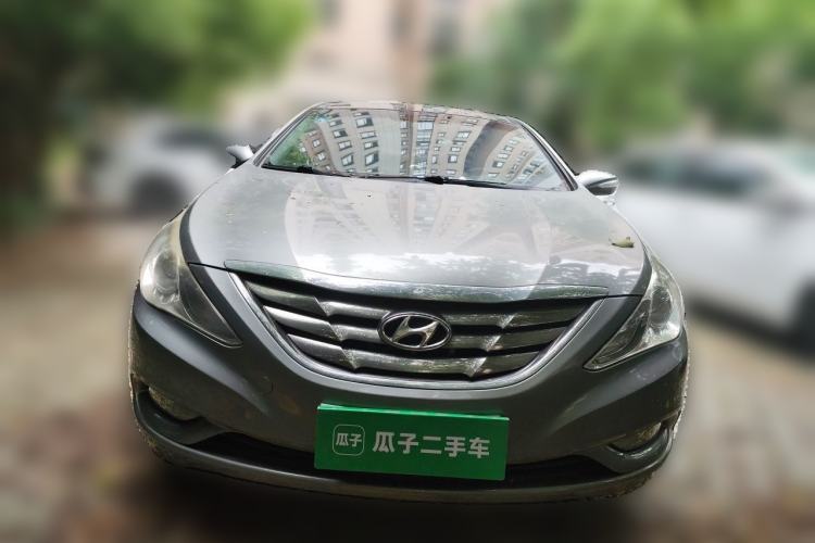 Used Hyundai Sonata 2011 2.0L Automatic Luxury Edition Front