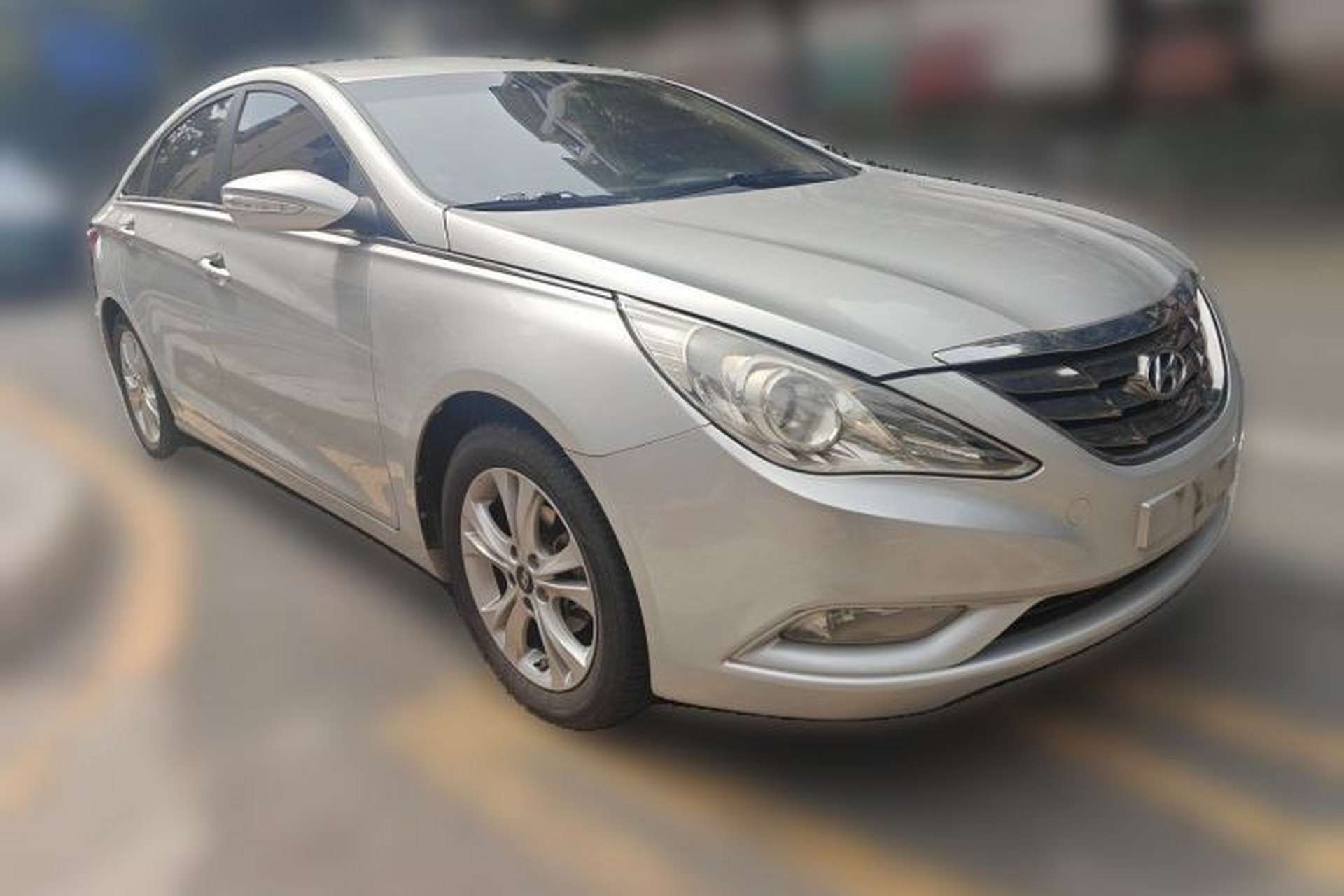 Used Hyundai Sonata 2011 2.0L Automatic Fashion Edition Front Right 45 Deg