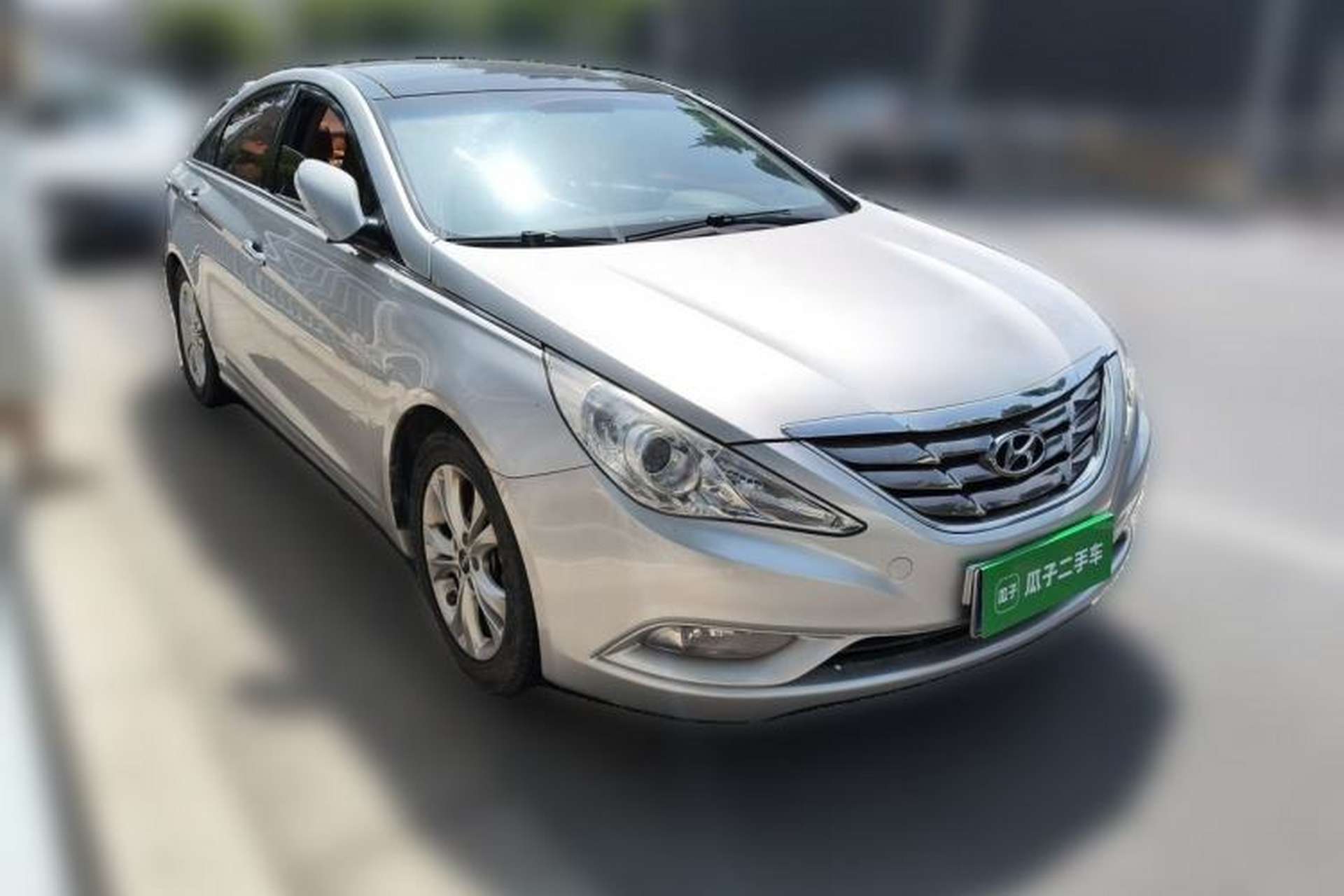 Used Hyundai Sonata 2011 2.0L Automatic Leading Edition Front Right 45 Deg