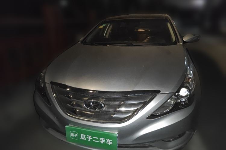 Used Hyundai Sonata 2011 2.0L Automatic Luxury Edition Front