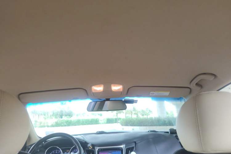 Used Hyundai Sonata 2011 2.0L Automatic Leading Edition Headliner