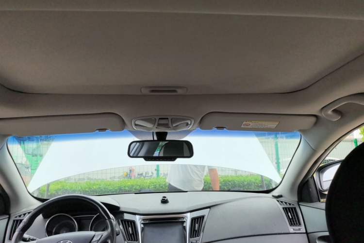 Used Hyundai Sonata 2011 2.0L Automatic Fashion Edition Headliner