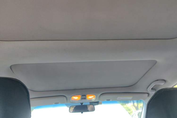 Used Hyundai Sonata 2011 2.0L Automatic Luxury Edition Headliner