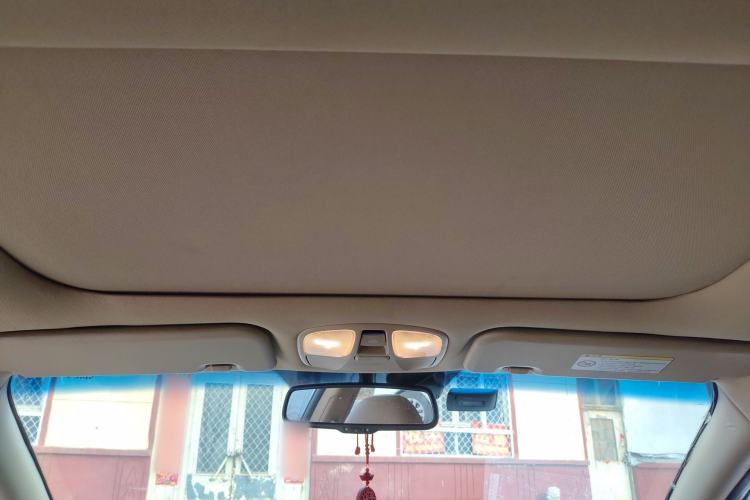 Used Hyundai Sonata 2011 2.4L Automatic Top-Tier Version Headliner