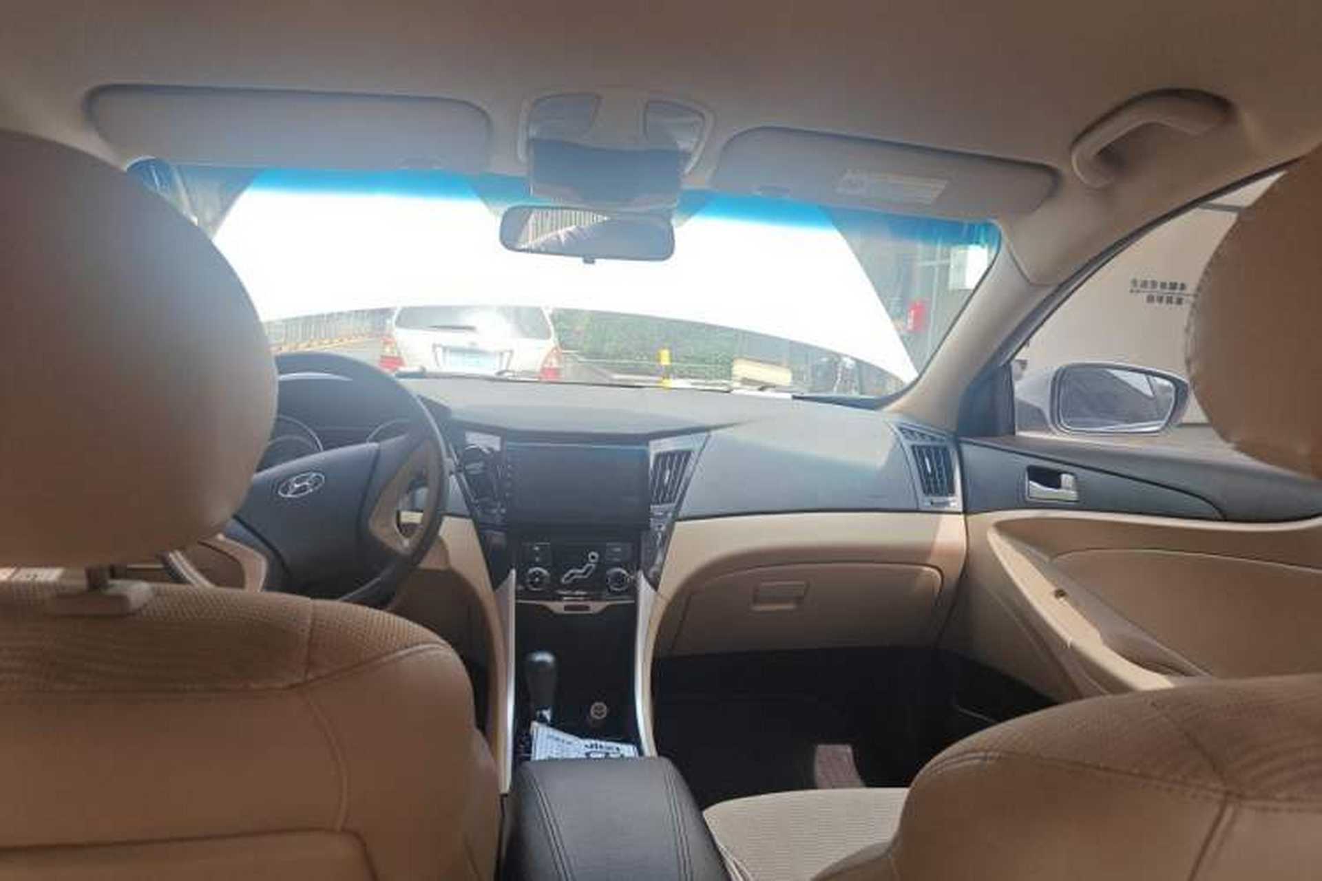 Used Hyundai Sonata 2011 2.0L Automatic Fashion Edition Headliner