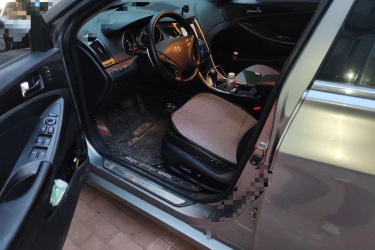 Used Hyundai Sonata 2011 2.4L Automatic Top-Tier Version Left Front Seat