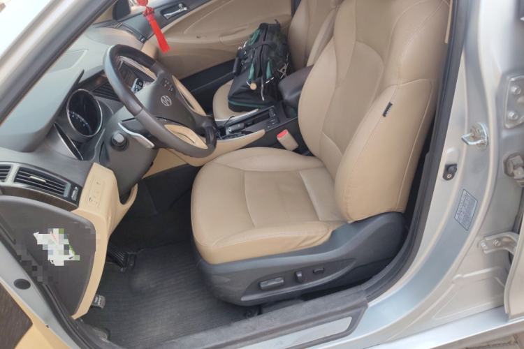Used Hyundai Sonata 2011 2.4L Automatic Top-Tier Version Left Front Seat