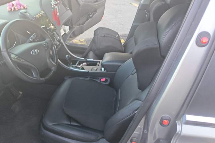 Used Hyundai Sonata 2011 2.0L Automatic Prestige Edition Left Front Seat
