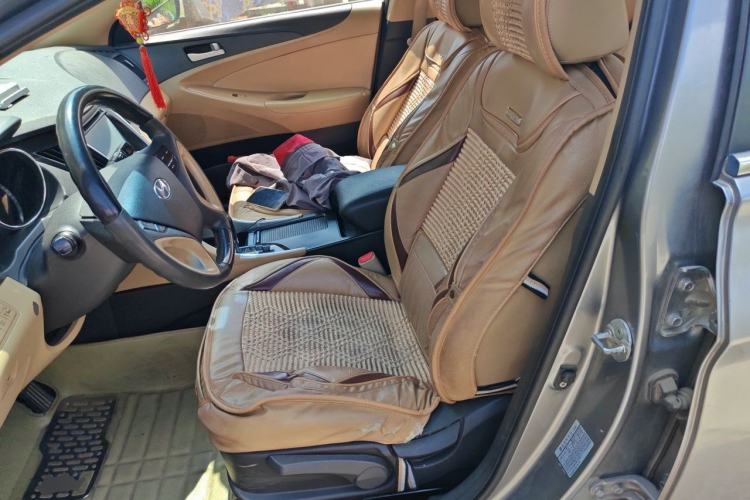 Used Hyundai Sonata 2011 2.0L Automatic Leading Edition Left Rear Seat