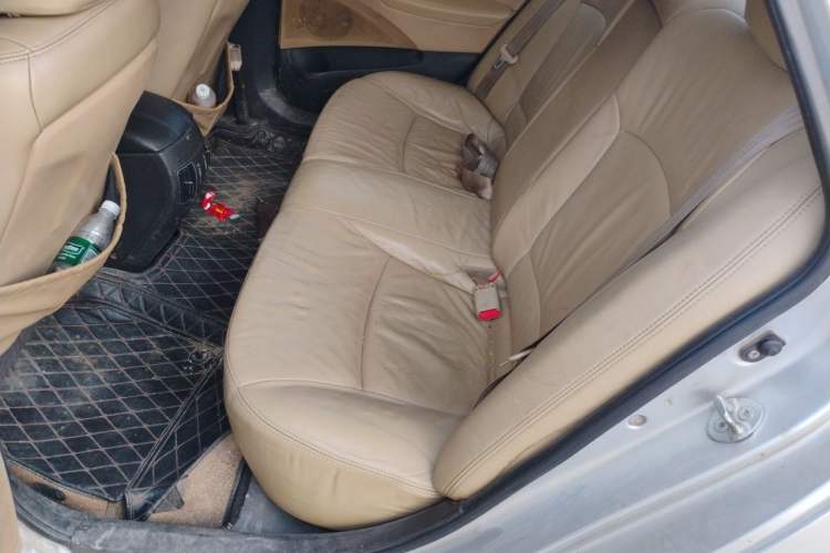 Used Hyundai Sonata 2011 2.0L Automatic Leading Edition Left Rear Seat