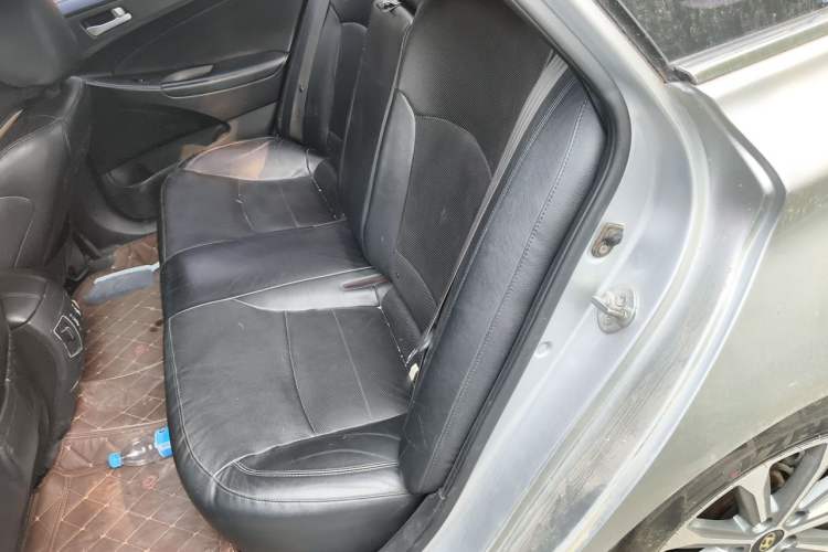 Used Hyundai Sonata 2011 2.0L Automatic Leading Edition Left Rear Seat