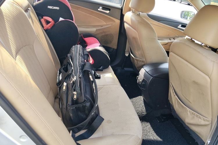Used Hyundai Sonata 2011 2.0L Automatic Leading Edition Left Rear Seat