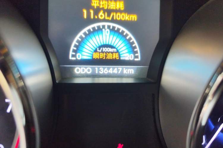 Used Hyundai Sonata 2011 2.0L Automatic Luxury Edition Odometer Close Up