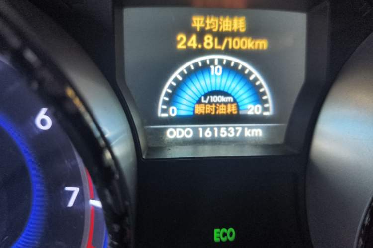 Used Hyundai Sonata 2011 2.0L Automatic Fashion Edition Odometer Close Up