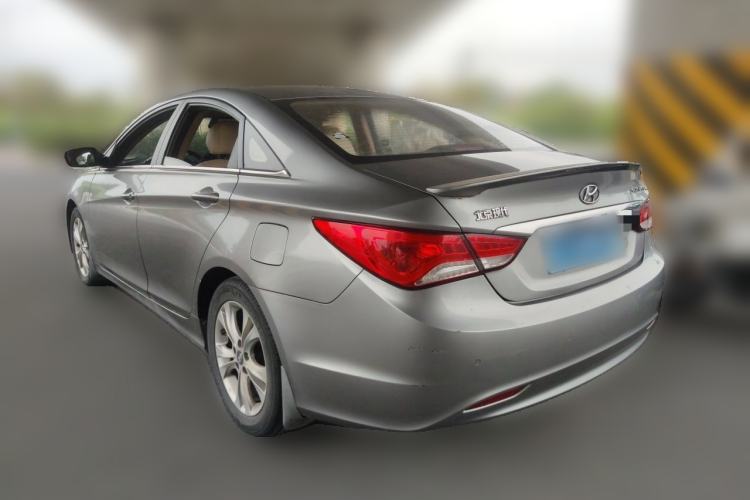 Used Hyundai Sonata 2011 2.0L Automatic Leading Edition Rear Left 45 Deg
