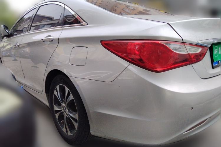 Used Hyundai Sonata 2011 2.0L Automatic Leading Edition Rear Left 45 Deg