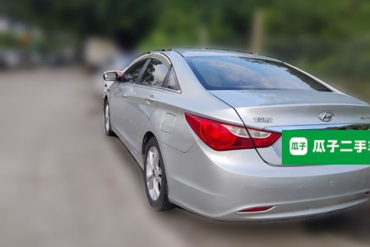 Used Hyundai Sonata 2011 2.0L Automatic Leading Edition Rear Left 45 Deg