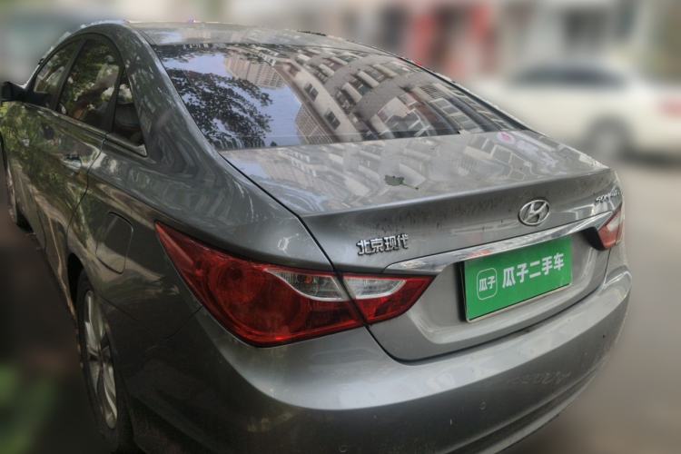 Used Hyundai Sonata 2011 2.0L Automatic Luxury Edition Rear Left 45 Deg