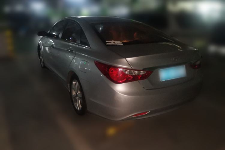 Used Hyundai Sonata 2011 2.0L Automatic Luxury Edition Rear Left 45 Deg