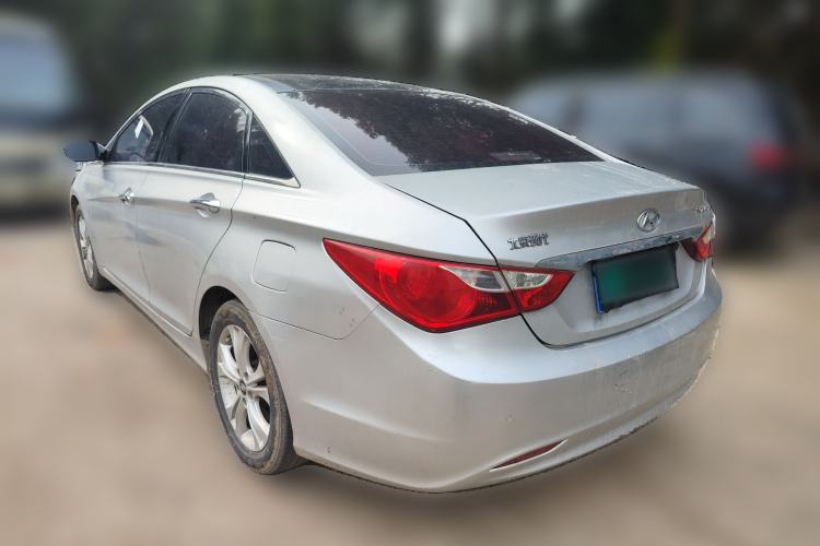 Used Hyundai Sonata 2011 2.0L Automatic Luxury Edition Rear Left 45 Deg