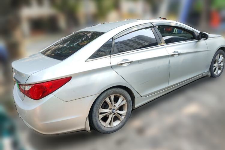 Used Hyundai Sonata 2011 2.0L Automatic Prestige Edition Rear Right 45 Deg