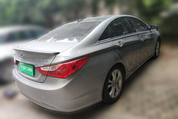 Used Hyundai Sonata 2011 2.0L Automatic Luxury Edition Rear Right 45 Deg