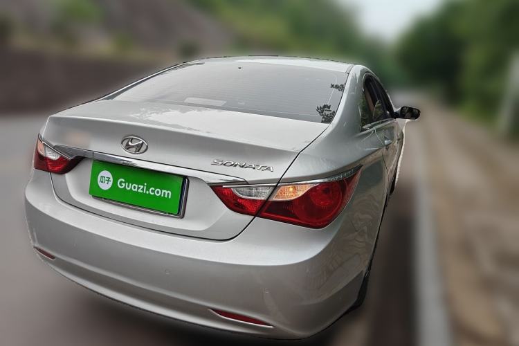 Used Hyundai Sonata 2011 2.0L Automatic Leading Edition Rear Right 45 Deg