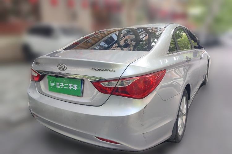 Used Hyundai Sonata 2011 2.0L Automatic Luxury Edition Rear Right 45 Deg