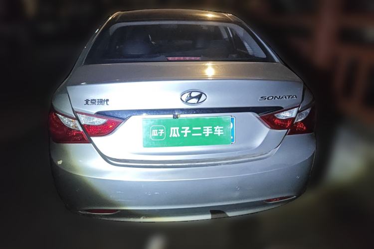 Used Hyundai Sonata 2011 2.0L Automatic Luxury Edition Rear