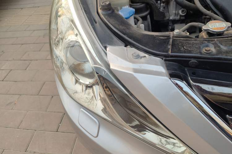 Used Hyundai Sonata 2011 2.4L Automatic Top-Tier Version Right Front Headlight