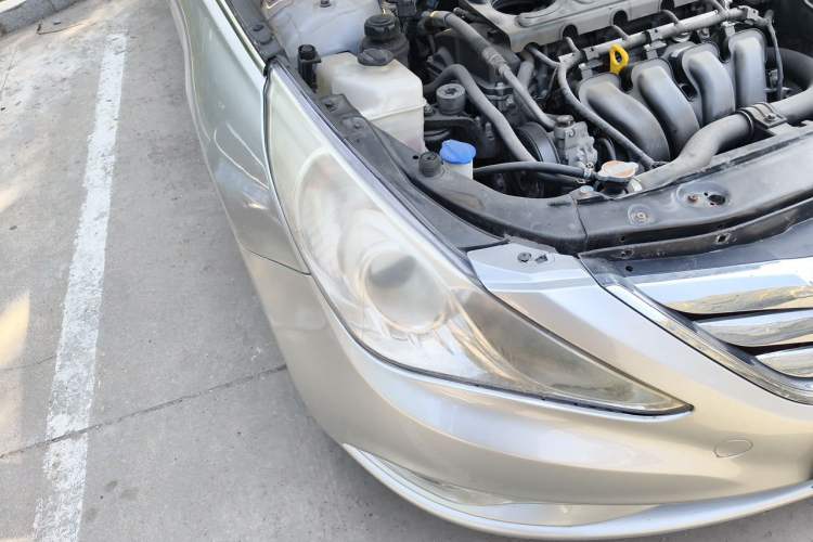 Used Hyundai Sonata 2011 2.0L Automatic Leading Edition Right Front Headlight