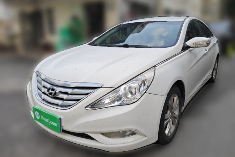 Used Hyundai Sonata 2011 2.0L Automatic Fashion Edition Guazi used car, China used car export, Used car for sale, Used  cars, Cheapest cars for sale